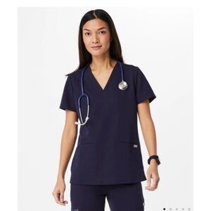 NWT FIGS Top Women's Casma Three Pocket Scrub Navy FW1100 Size 2XL Nurse Doctor